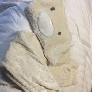 Cozy Critters Fleece Set